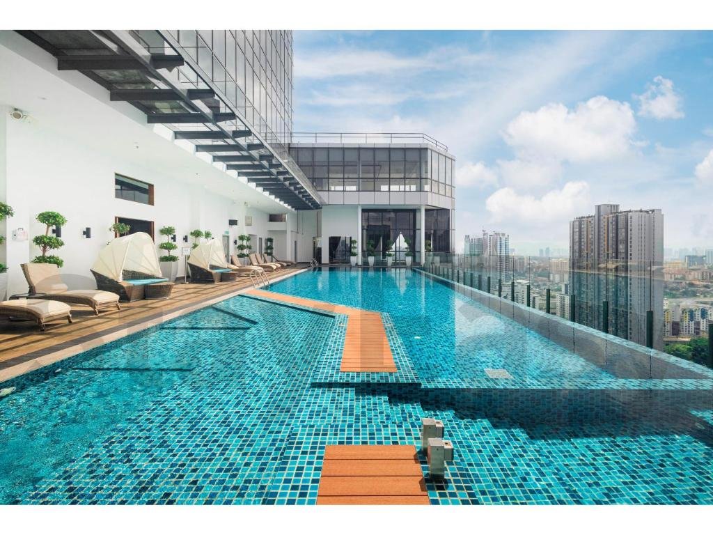 novo pool